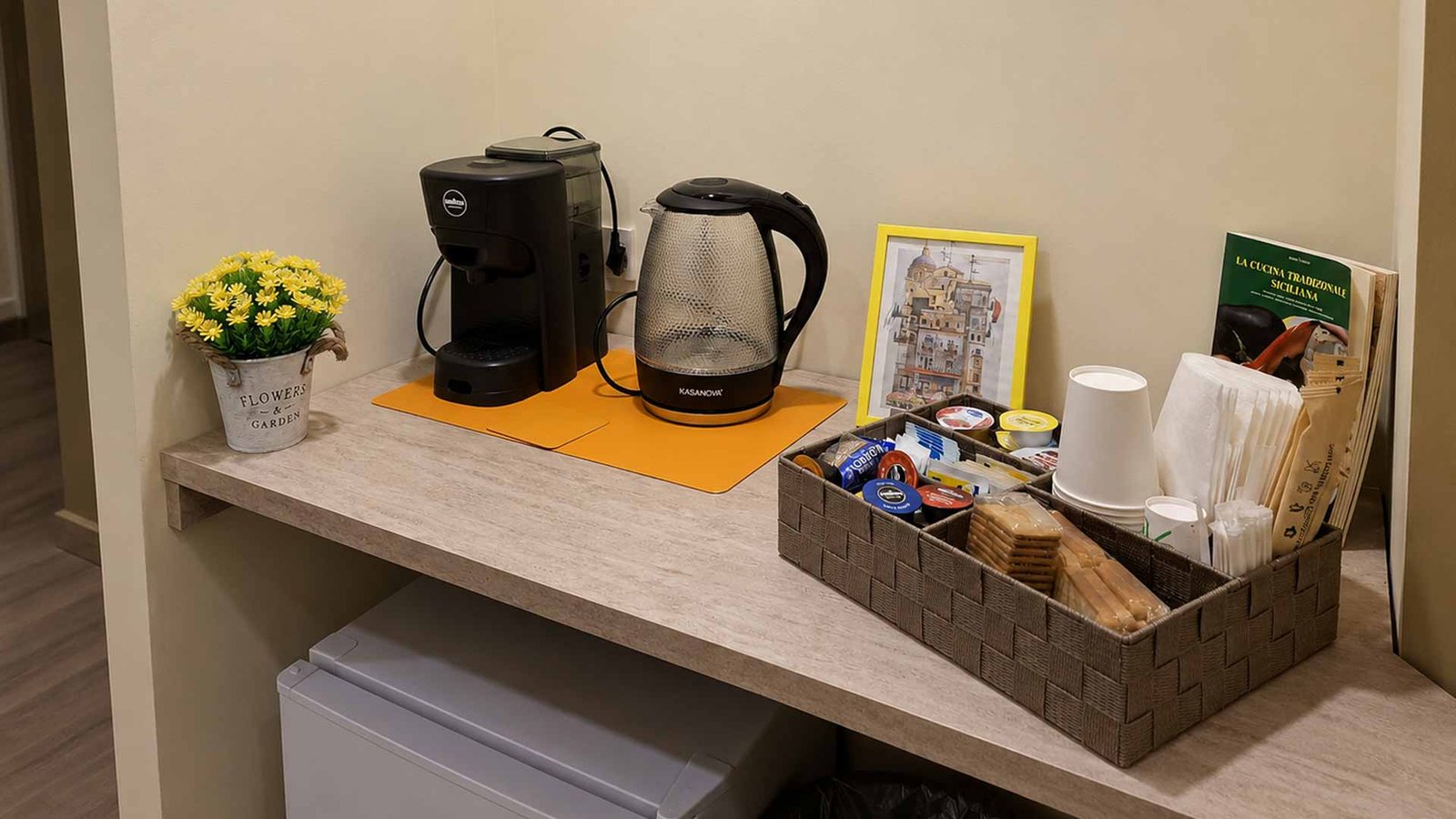 Macchina caffè Lavazza · Domus Stazione Centrale